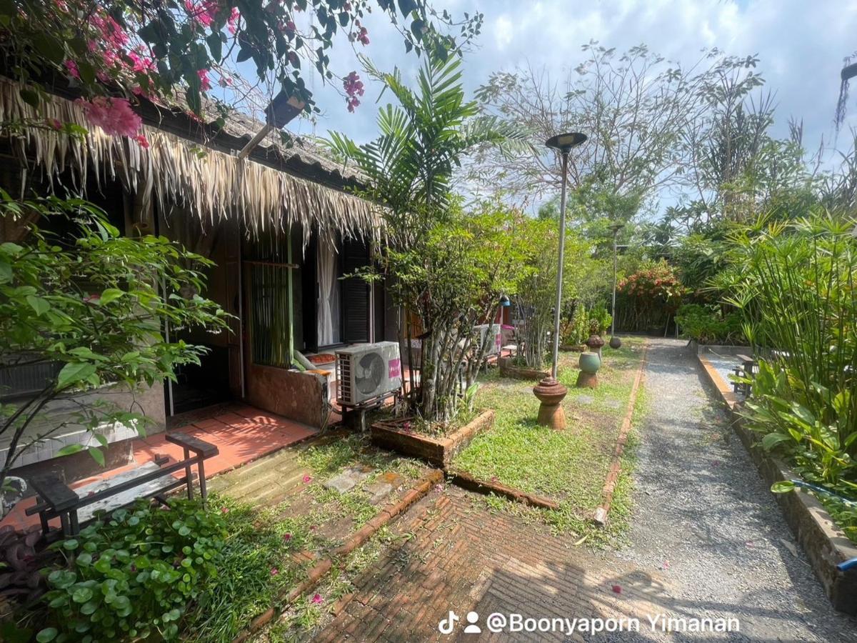 Artist'S Place Trat Exterior foto