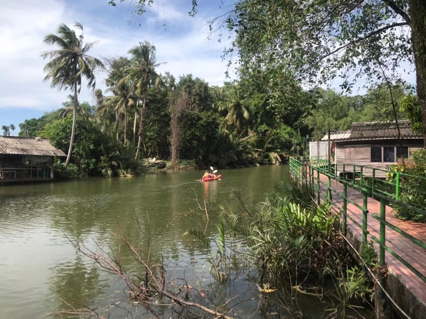 Artist'S Place Trat Exterior foto