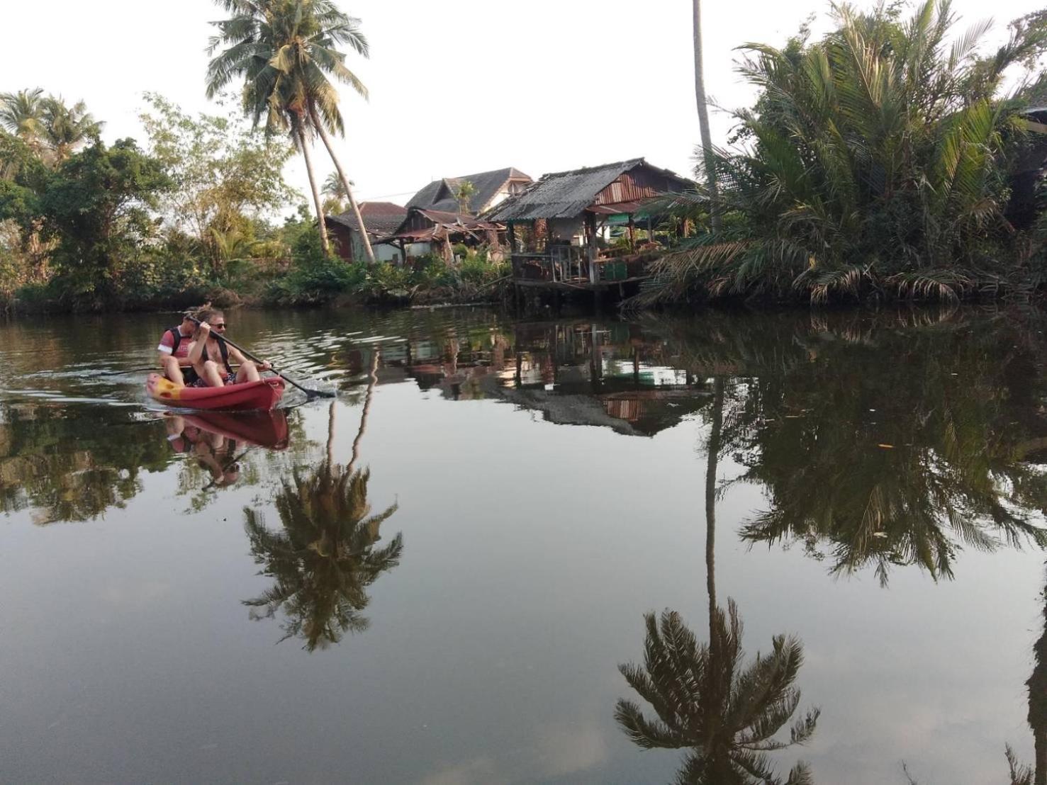 Artist'S Place Trat Exterior foto