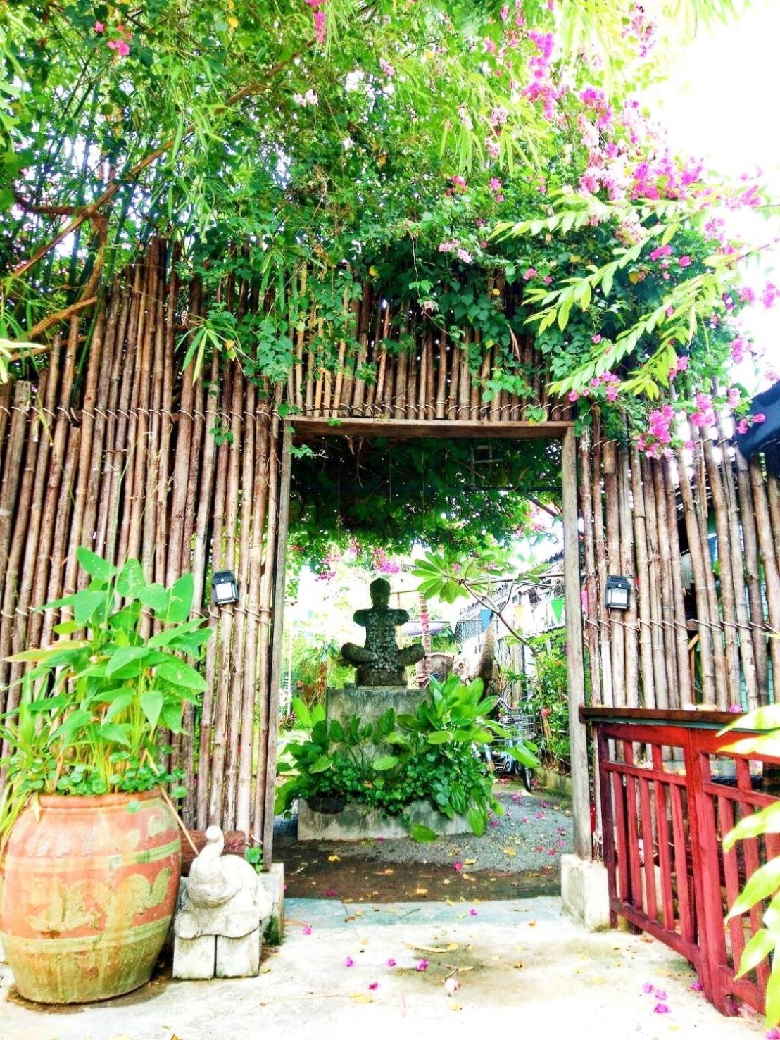 Artist'S Place Trat Exterior foto